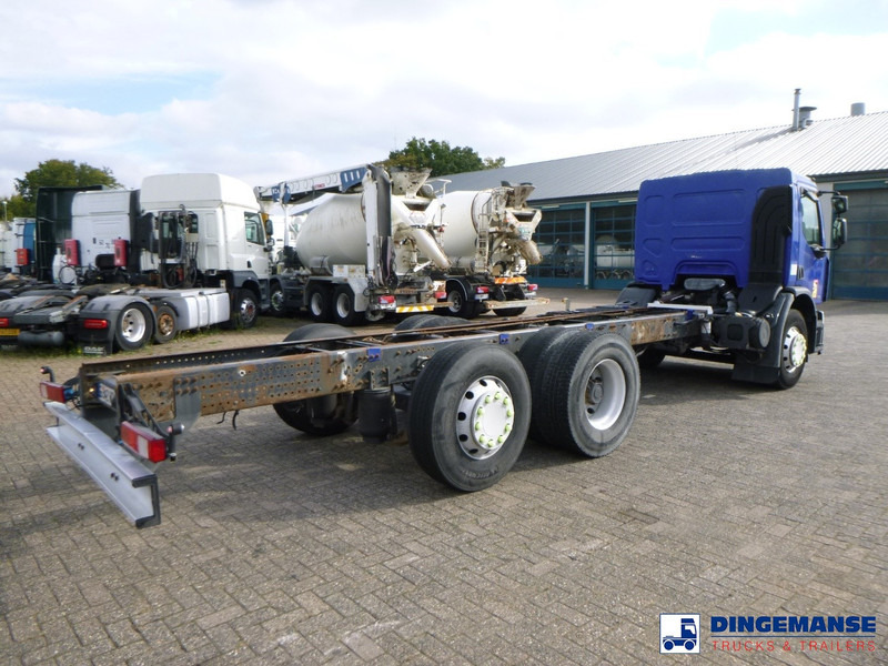 Renault Premium 320 dxi 6x2 chassis ADR - Tartályos teherautó: 4 kép. Renault Premium 320 dxi 6x2 chassis ADR - Tartályos teherautó: 4 kép.