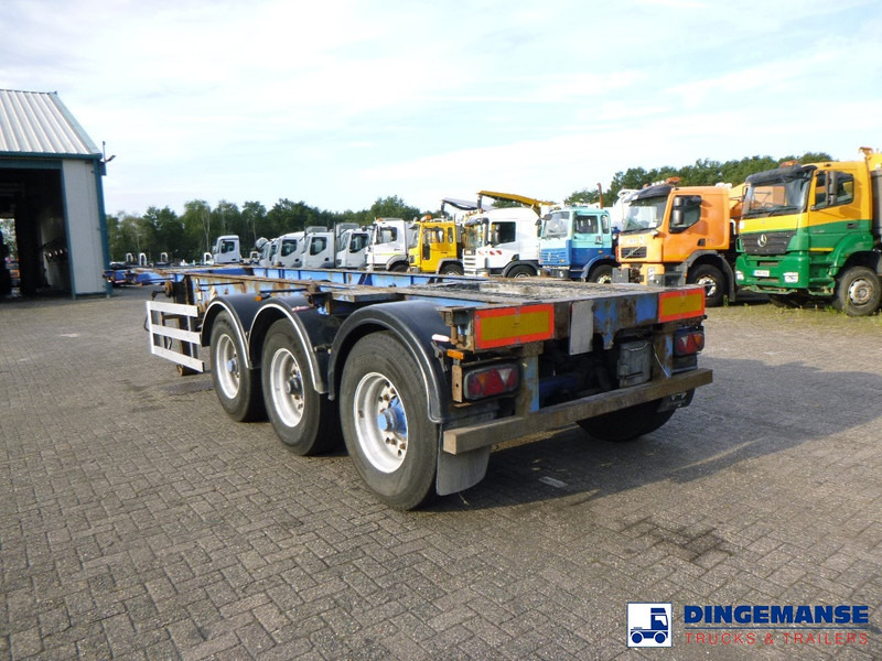 SDC 3-axle container trailer 20-30 ft + ADR - Cserefelépítményes teherautó: 3 kép. SDC 3-axle container trailer 20-30 ft + ADR - Cserefelépítményes teherautó: 3 kép.