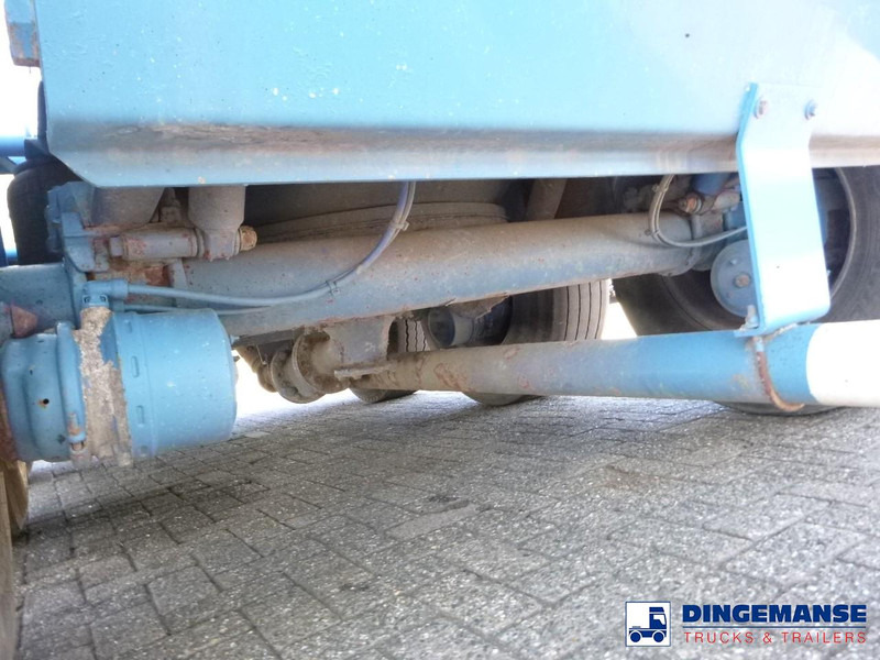 SPITZER Powder tank alu 37 m3 / 1 comp - Tartályos félpótkocsi: 5 kép. SPITZER Powder tank alu 37 m3 / 1 comp - Tartályos félpótkocsi: 5 kép.