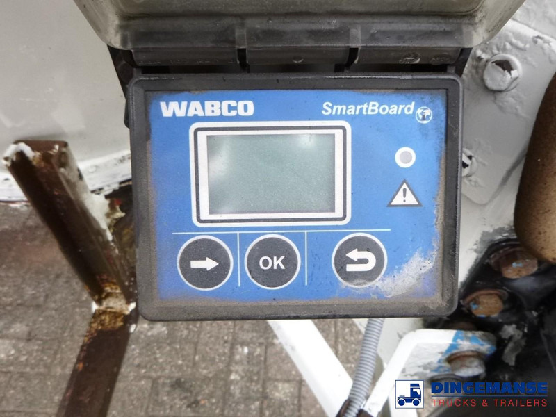 SPITZER Powder tank alu 43 m3 / 1 comp - Tartályos félpótkocsi: 5 kép. SPITZER Powder tank alu 43 m3 / 1 comp - Tartályos félpótkocsi: 5 kép.