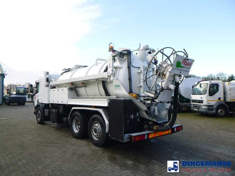 Scania P124-420 6x2 vacuum tank 10.5 m3 - Szippantós autó: 3 kép. Scania P124-420 6x2 vacuum tank 10.5 m3 - Szippantós autó: 3 kép.