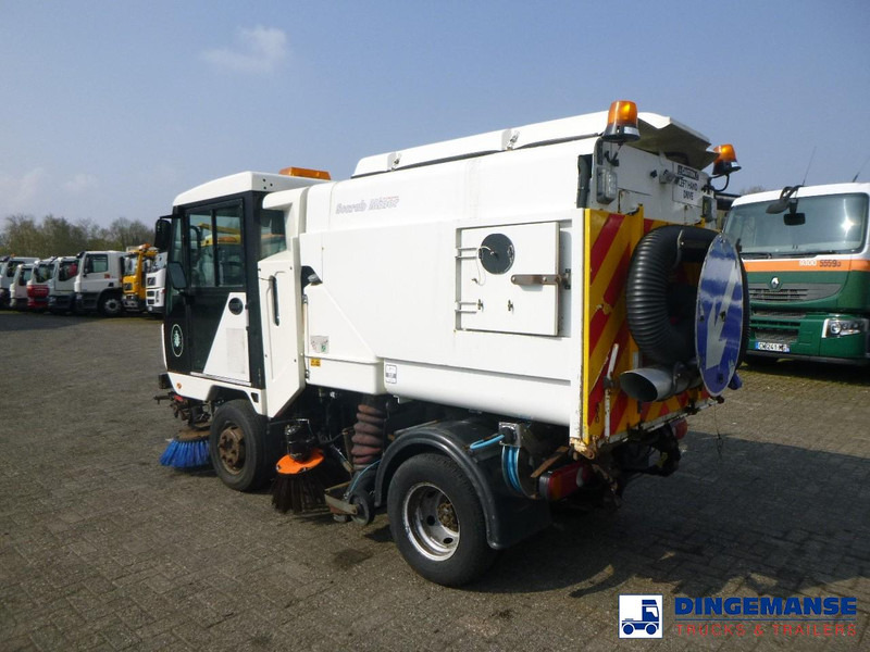 Scarab Minor Euro 5 street sweeper - Utcaseprő gép: 3 kép. Scarab Minor Euro 5 street sweeper - Utcaseprő gép: 3 kép.