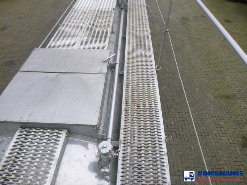 Tartályos félpótkocsi Van Hool Chemical tank inox 30 m3 / 3 comp: 13 kép.