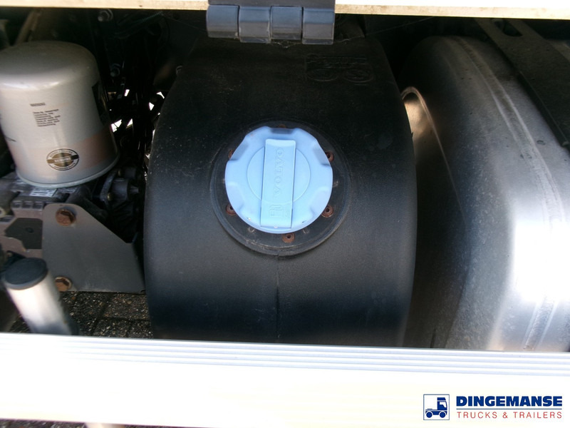 Tartályos teherautó Volvo FE 260 4x2 dxi fuel tank 13.3 m3 / 4 comp / ADR 21-06-2024: 10 kép.