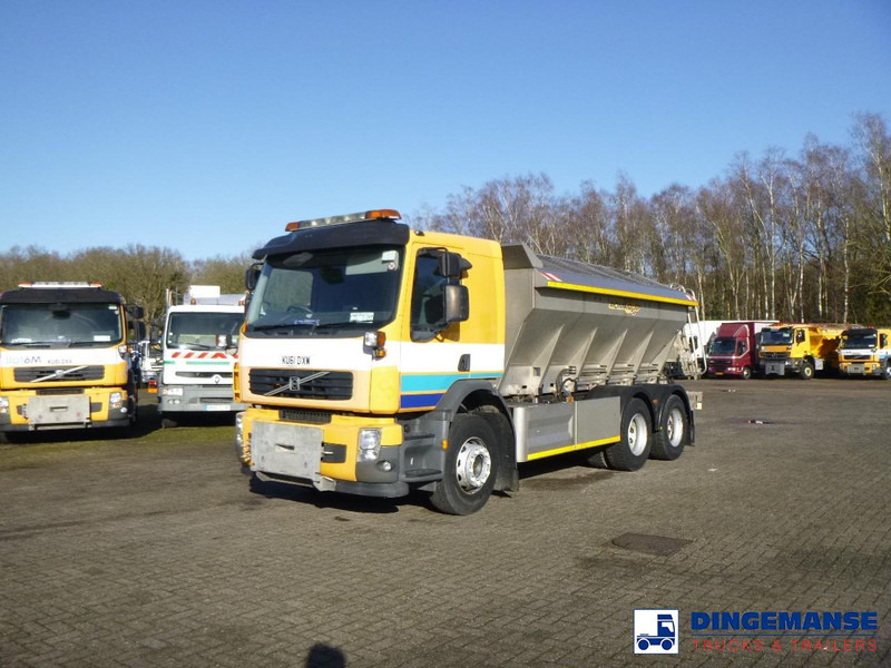 Volvo FE 340 6x4 RHD salt spreader / gritter - Hóeltakarító gép: 1 kép. Volvo FE 340 6x4 RHD salt spreader / gritter - Hóeltakarító gép: 1 kép.