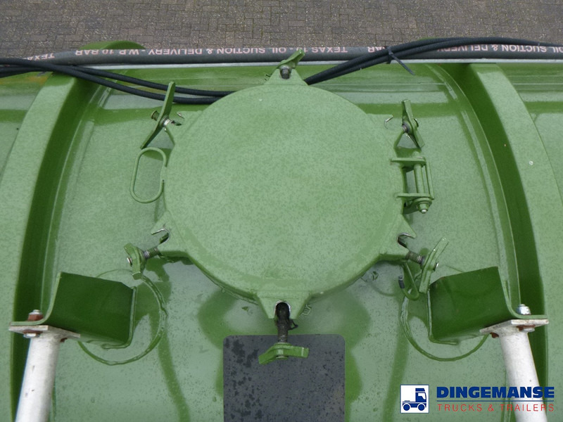Szippantós autó Volvo FM7 290 6X4 RHD vacuum tank 13.7 m3: 17 kép.