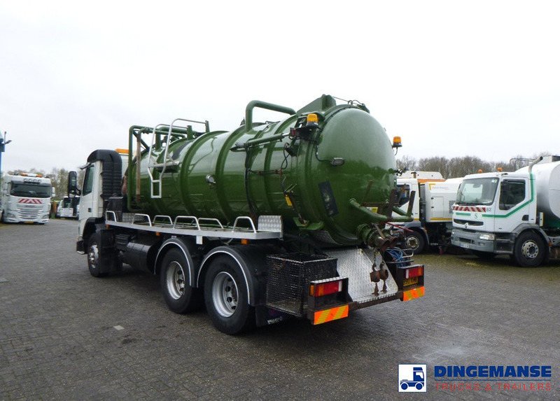 Volvo FM7 290 6X4 RHD vacuum tank 13.7 m3 - Szippantós autó: 4 kép. Volvo FM7 290 6X4 RHD vacuum tank 13.7 m3 - Szippantós autó: 4 kép.