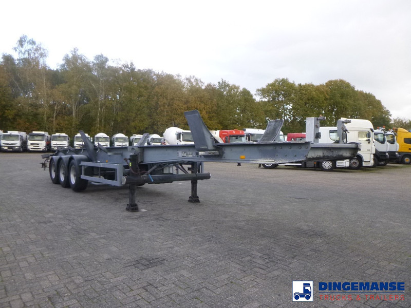 Filiat 3-axle tank trailer chassis incl supports - Tartályos félpótkocsi: 2 kép. Filiat 3-axle tank trailer chassis incl supports - Tartályos félpótkocsi: 2 kép.