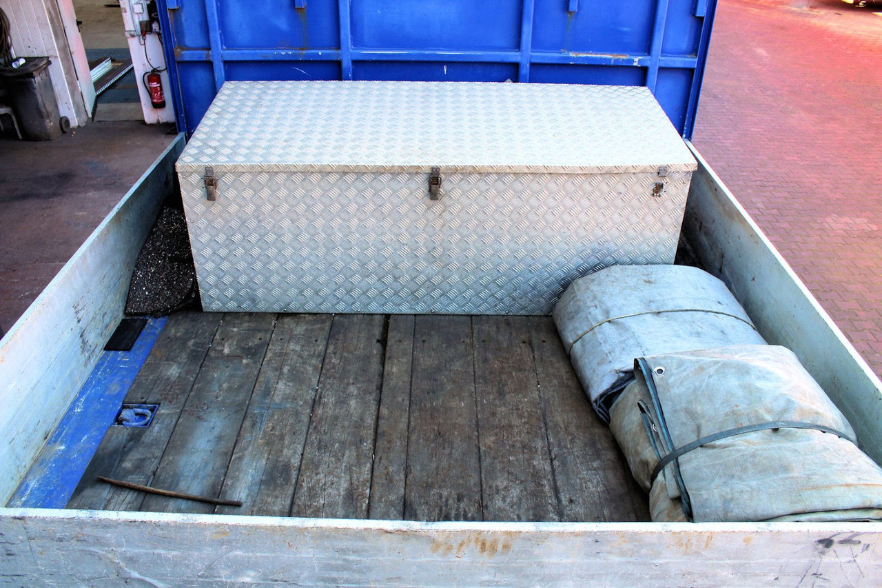 Félpótkocsi mélybölcsős Faymonville 4-Achs Multimax STN-4AX teleskopierbar+Lenkachse: 9 kép. Félpótkocsi mélybölcsős Faymonville 4-Achs Multimax STN-4AX teleskopierbar+Lenkachse: 9 kép.