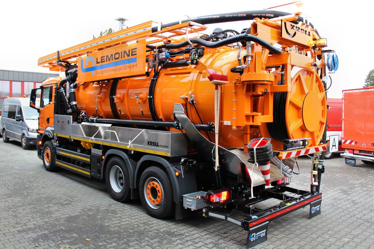 MAN TGS 26.480 6x2 Kroll 13m³ WRG Wasserrückgewinner - Szippantós autó: 4 kép. MAN TGS 26.480 6x2 Kroll 13m³ WRG Wasserrückgewinner - Szippantós autó: 4 kép.