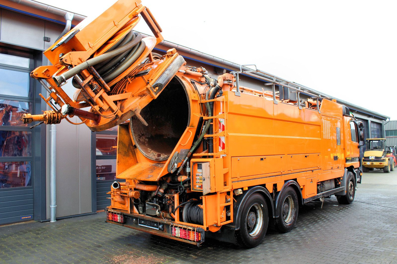 Mercedes-Benz Actros 2653 6x4 V8 Müller 16m³ Saug u.Spül-Kombi - Szippantós autó: 5 kép. Mercedes-Benz Actros 2653 6x4 V8 Müller 16m³ Saug u.Spül-Kombi - Szippantós autó: 5 kép.