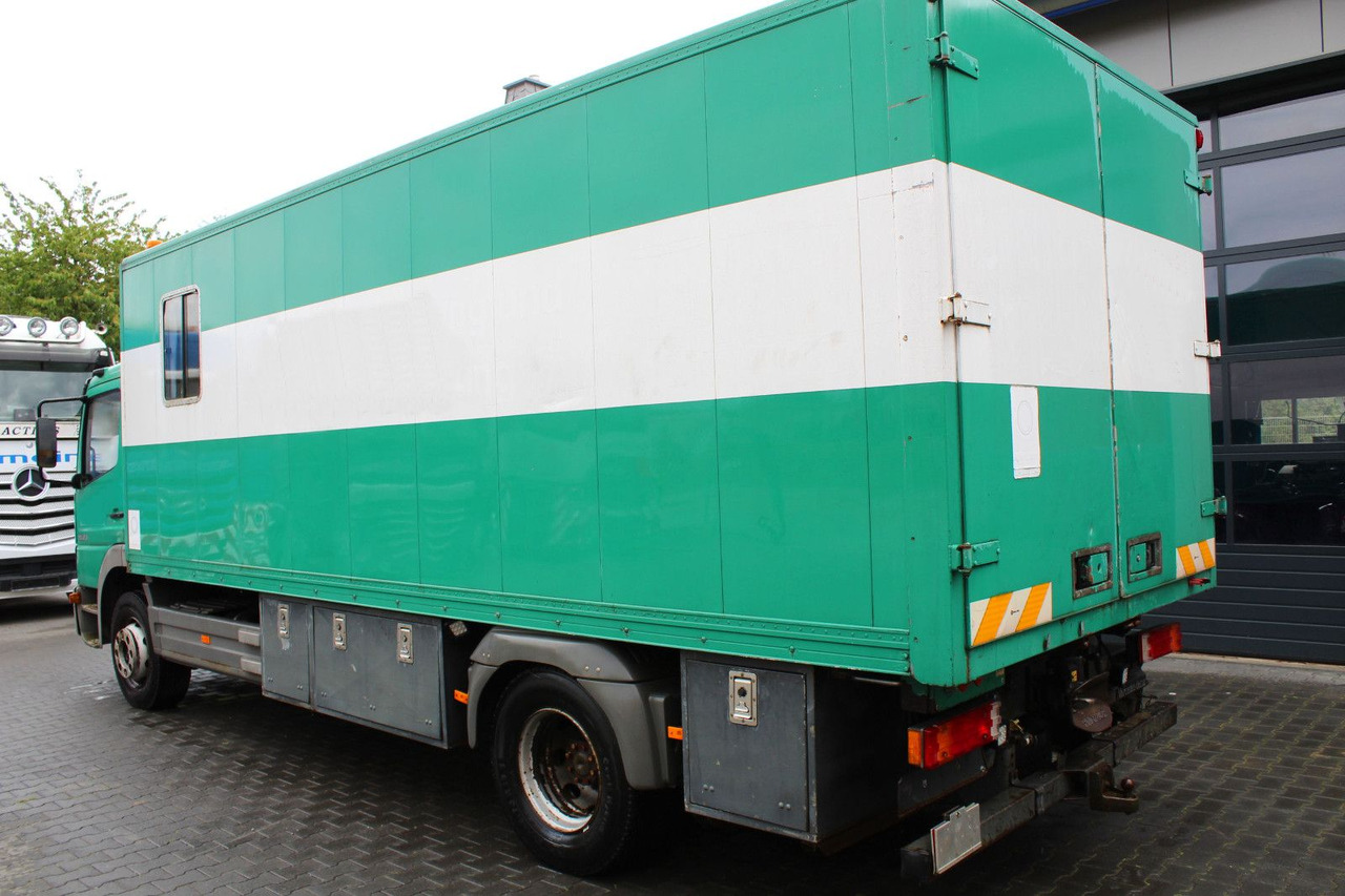 Mercedes-Benz Atego 1523 4x2 Koffer +AHK kein 1517 1518 1528 - Dobozos kisteherautó: 3 kép. Mercedes-Benz Atego 1523 4x2 Koffer +AHK kein 1517 1518 1528 - Dobozos kisteherautó: 3 kép.
