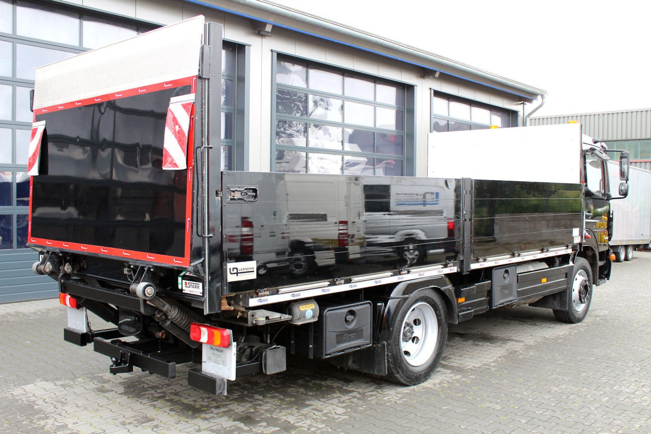 Mercedes-Benz Atego 1527 4x2 Pritsche + Ladebordwand - Platós teherautó: 4 kép. Mercedes-Benz Atego 1527 4x2 Pritsche + Ladebordwand - Platós teherautó: 4 kép.