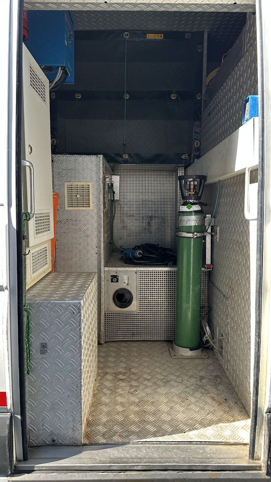 Szippantós autó Mercedes-Benz Sprinter 516 CDI IBAK Kanal-TV+1m³ HD-Spüler +3D: 14 kép. Szippantós autó Mercedes-Benz Sprinter 516 CDI IBAK Kanal-TV+1m³ HD-Spüler +3D: 14 kép.