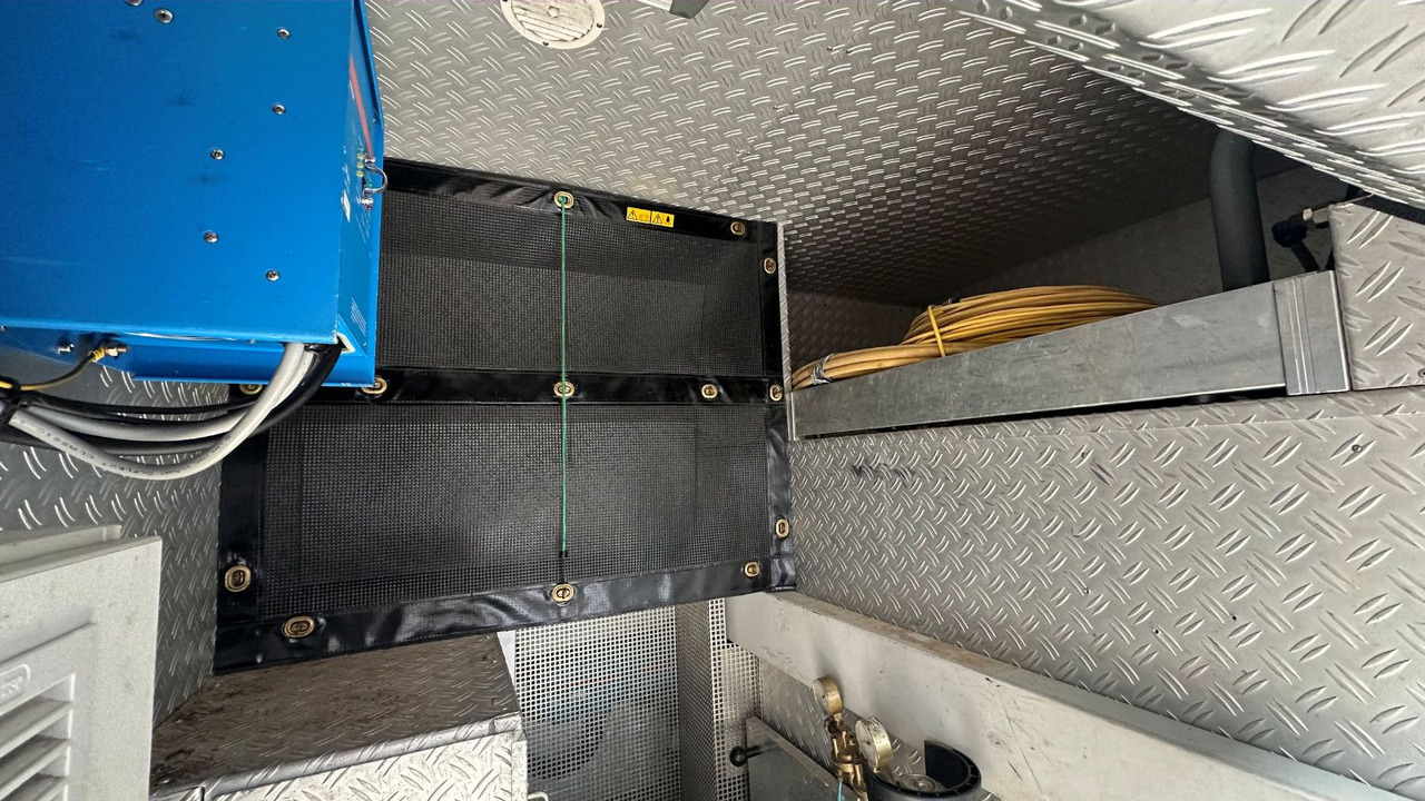 Szippantós autó Mercedes-Benz Sprinter 516 CDI IBAK Kanal-TV+1m³ HD-Spüler +3D: 15 kép. Szippantós autó Mercedes-Benz Sprinter 516 CDI IBAK Kanal-TV+1m³ HD-Spüler +3D: 15 kép.