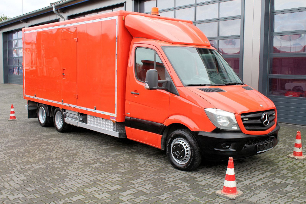 Mercedes-Benz Sprinter 719 V6 CDI 2m³HD-Spül+IBAK TV-Kanal 3D - Szippantós autó: 2 kép. Mercedes-Benz Sprinter 719 V6 CDI 2m³HD-Spül+IBAK TV-Kanal 3D - Szippantós autó: 2 kép.