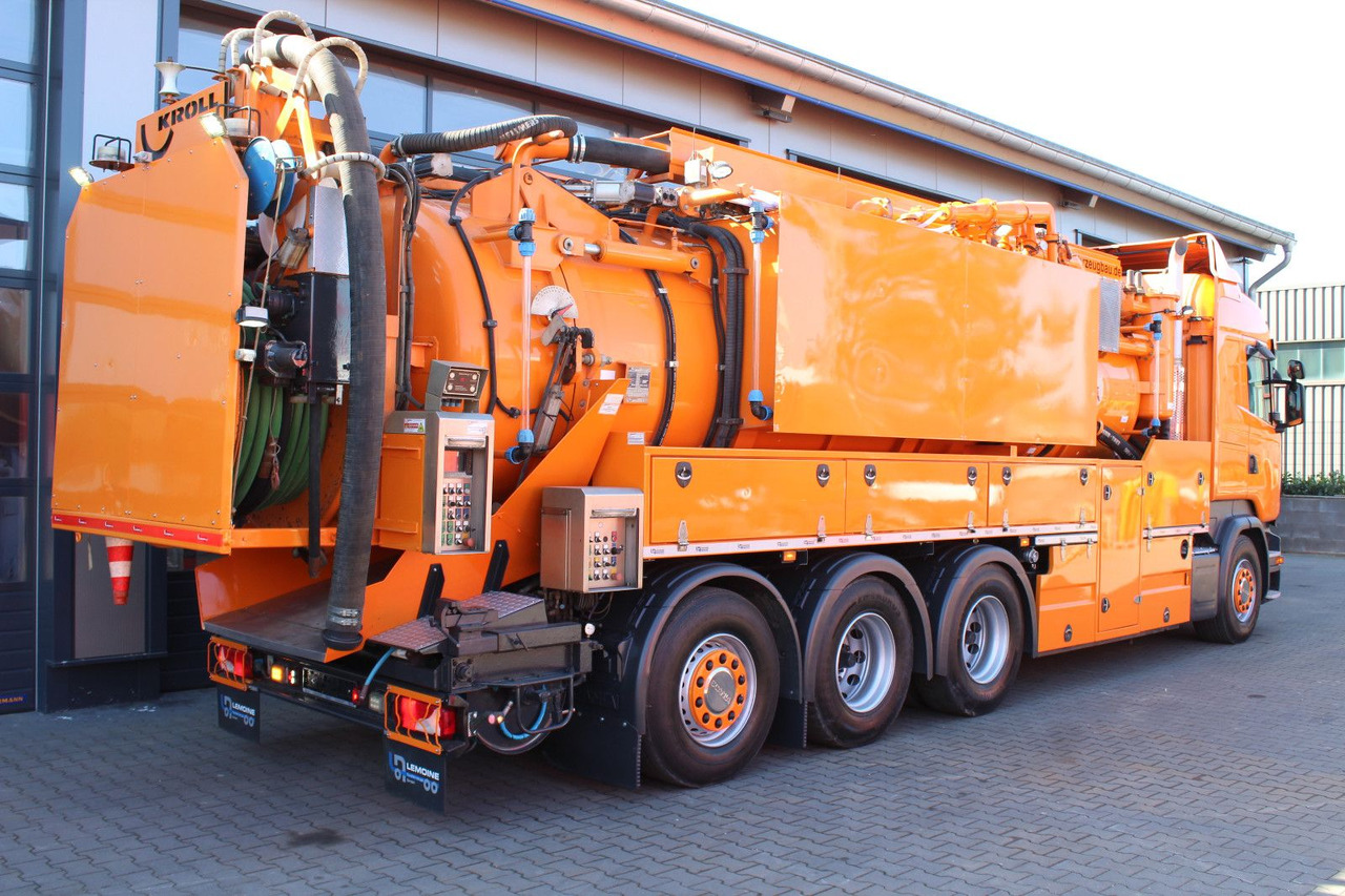 Scania R450 8x4 Kroll 19m³ Wasserrückgewinner Kombi-HD - Szippantós autó: 3 kép. Scania R450 8x4 Kroll 19m³ Wasserrückgewinner Kombi-HD - Szippantós autó: 3 kép.