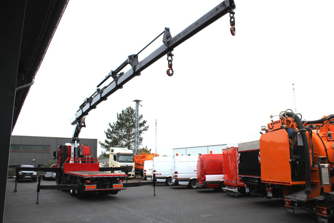 Volvo FM 480 8x2 Pritsche + FASSI F800XP Kran 6x - Platós teherautó, Darus autó: 4 kép. Volvo FM 480 8x2 Pritsche + FASSI F800XP Kran 6x - Platós teherautó, Darus autó: 4 kép.