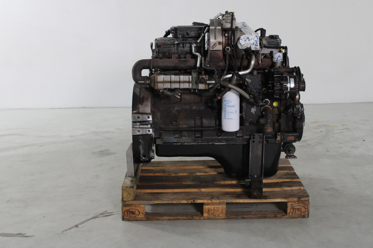 Cummins QSL9 380 - Motor - Anyagmozgató gép: 1 kép. Cummins QSL9 380 - Motor - Anyagmozgató gép: 1 kép.