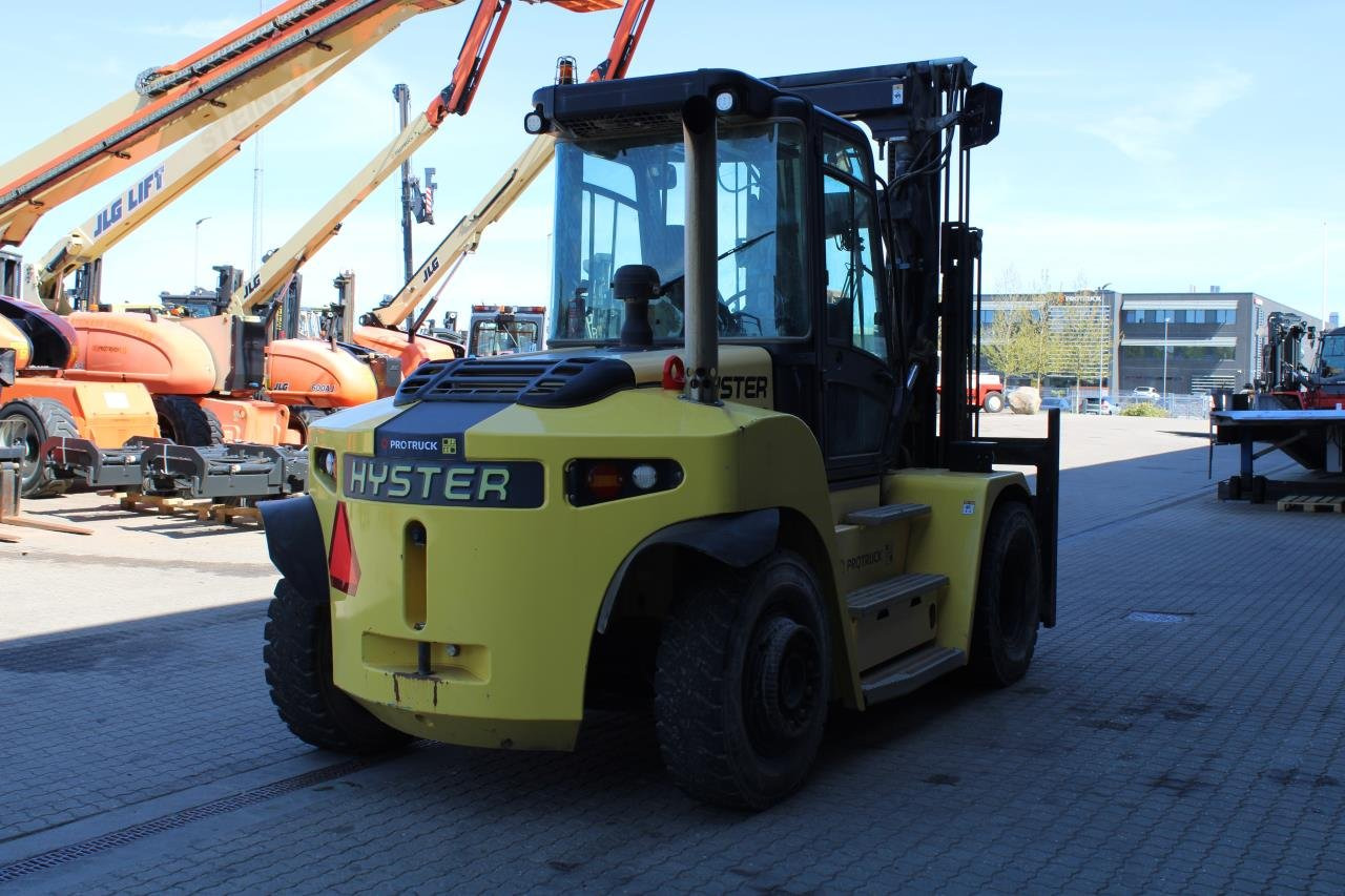 Hyster H9.00XM-6 - Dízel targonca: 3 kép. Hyster H9.00XM-6 - Dízel targonca: 3 kép.