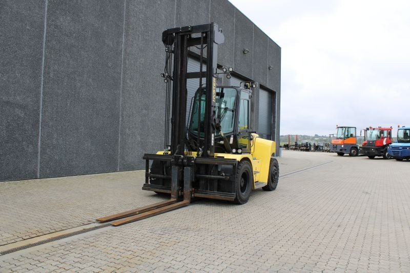 Hyster H9.00XM-6 - Dízel targonca: 4 kép. Hyster H9.00XM-6 - Dízel targonca: 4 kép.