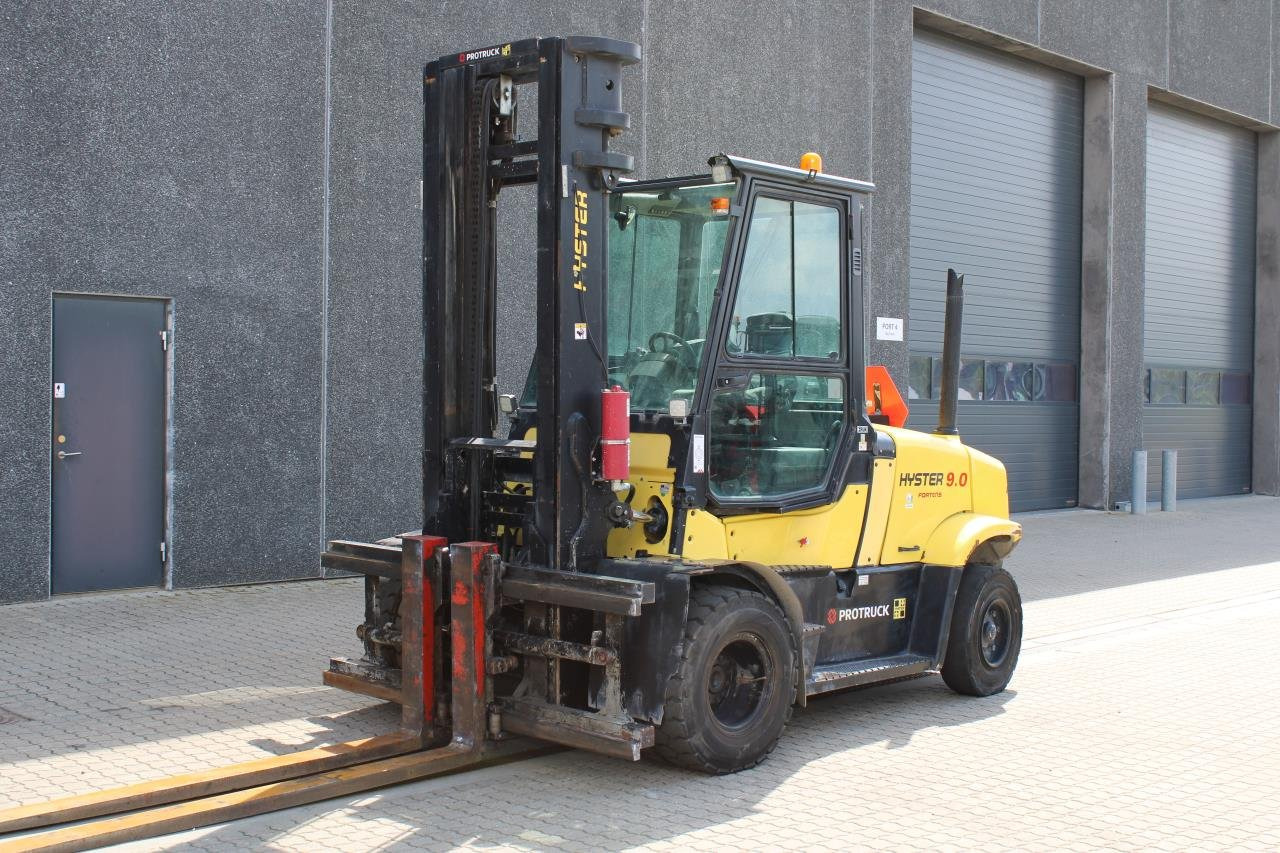 Hyster H9.0FT-6 FLK - Dízel targonca: 2 kép. Hyster H9.0FT-6 FLK - Dízel targonca: 2 kép.