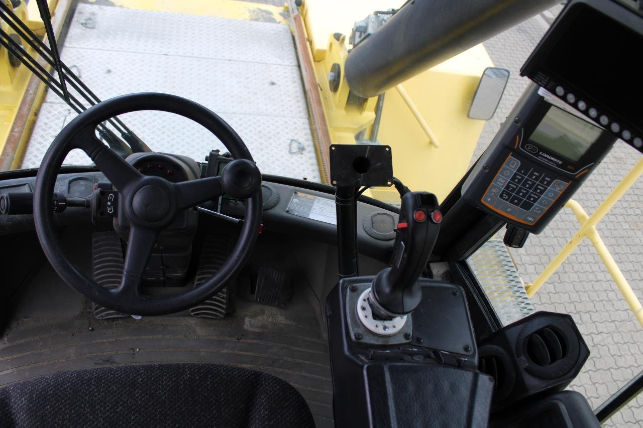 Hyster RS46-36CH - Konténerrakodó: 4 kép. Hyster RS46-36CH - Konténerrakodó: 4 kép.