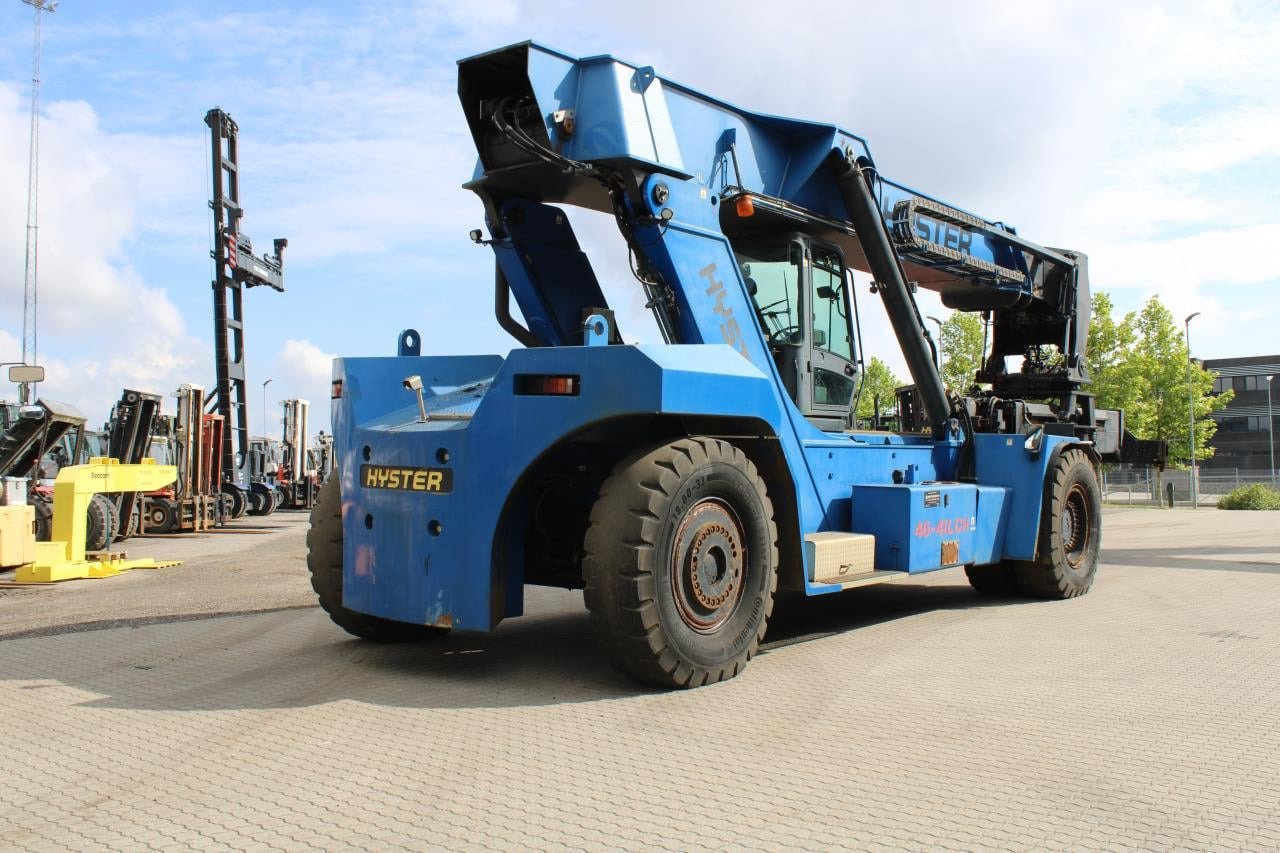 Hyster RS46-41L CH - Konténerrakodó: 3 kép. Hyster RS46-41L CH - Konténerrakodó: 3 kép.