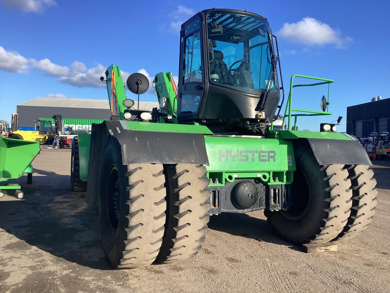 Hyster RS46-41L CH - Konténerrakodó: 1 kép. Hyster RS46-41L CH - Konténerrakodó: 1 kép.