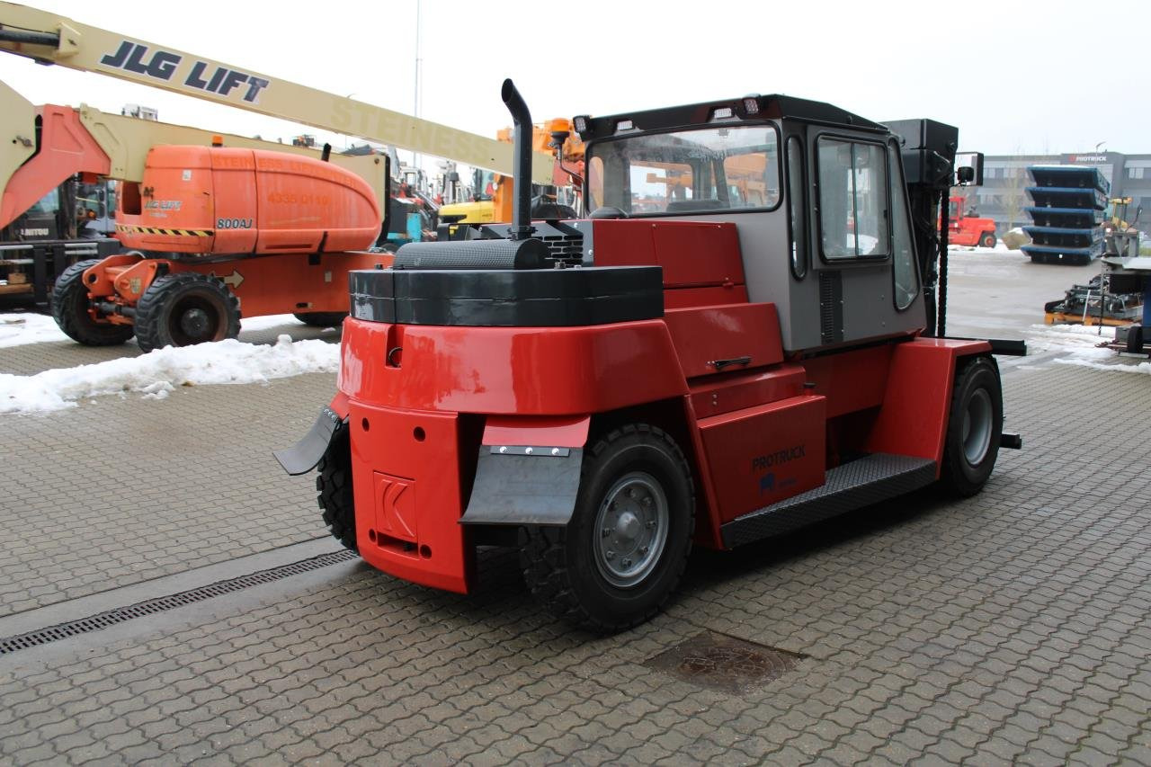 Kalmar DCD80-6LB - Dízel targonca: 3 kép. Kalmar DCD80-6LB - Dízel targonca: 3 kép.