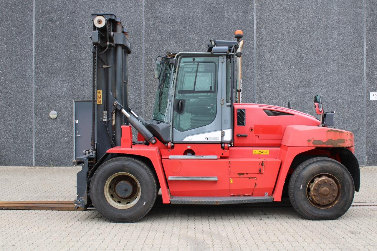 Kalmar DCG140-6 - Dízel targonca: 1 kép. Kalmar DCG140-6 - Dízel targonca: 1 kép.