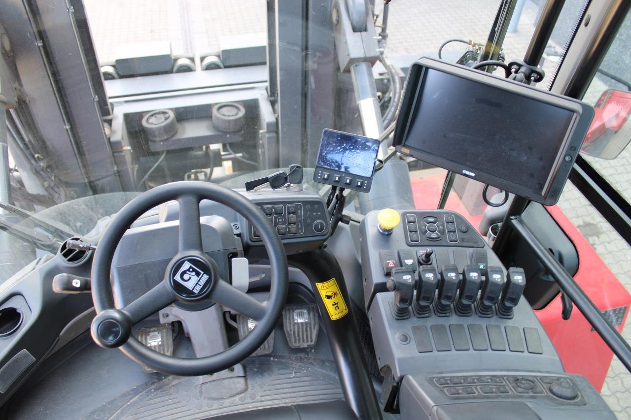 Kalmar DCG330-12 - Dízel targonca: 4 kép. Kalmar DCG330-12 - Dízel targonca: 4 kép.