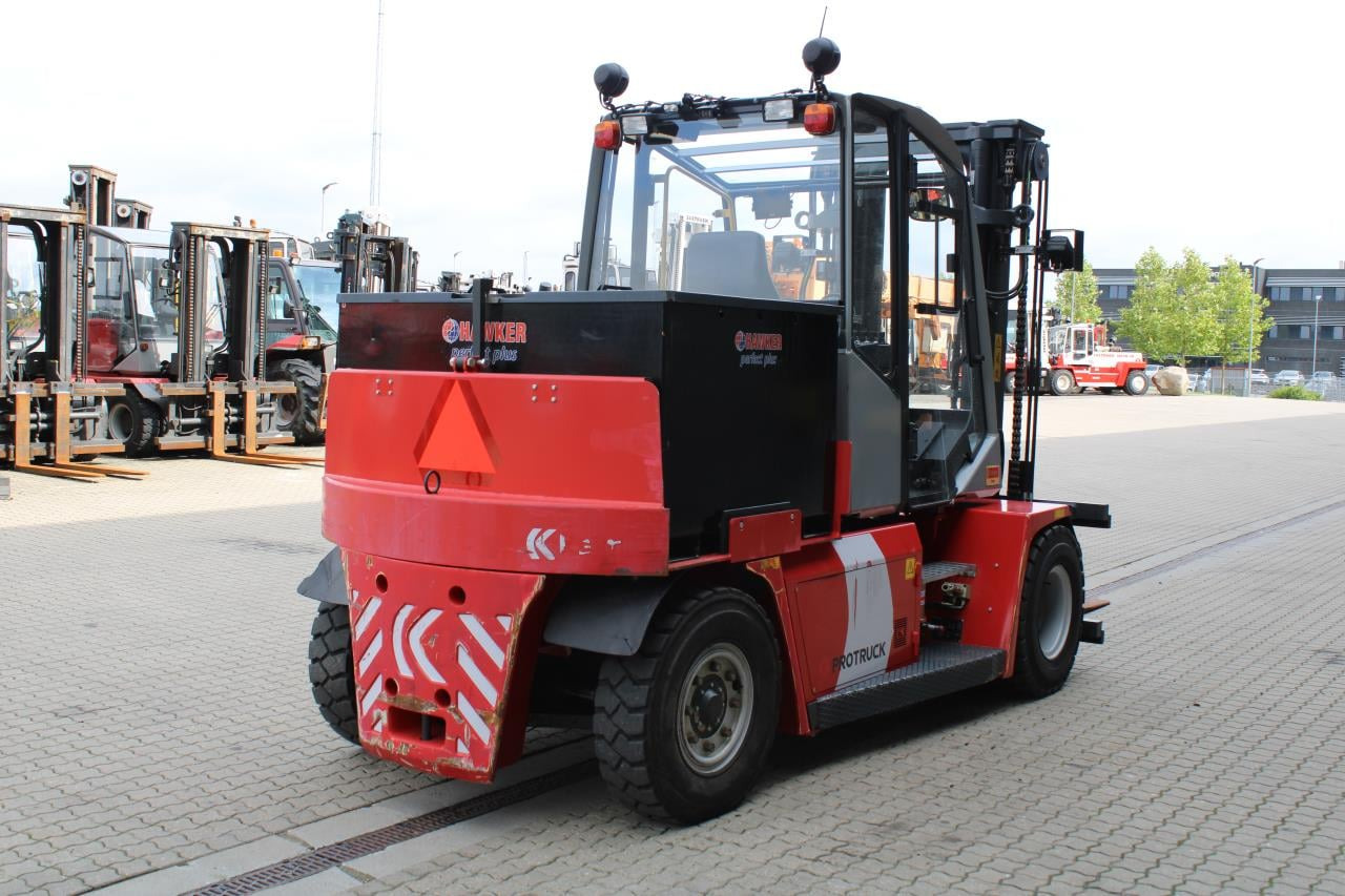 Kalmar ECF80-6 - Elektromos targonca: 3 kép. Kalmar ECF80-6 - Elektromos targonca: 3 kép.