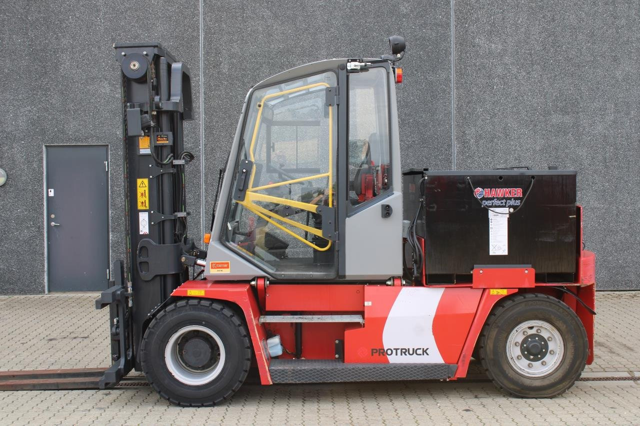 Kalmar ECF80-6 - Elektromos targonca: 1 kép. Kalmar ECF80-6 - Elektromos targonca: 1 kép.