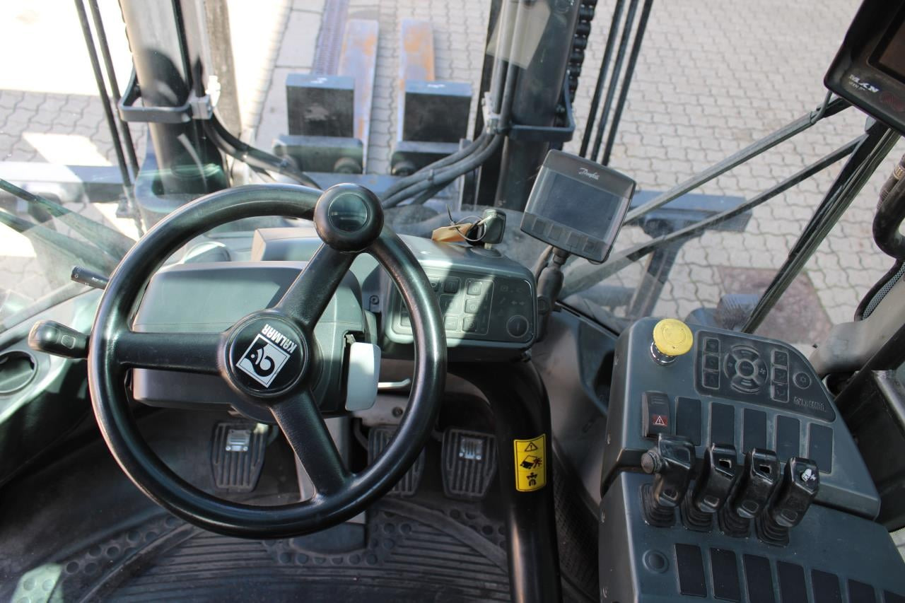 Kalmar ECG80-6 - Elektromos targonca: 4 kép. Kalmar ECG80-6 - Elektromos targonca: 4 kép.