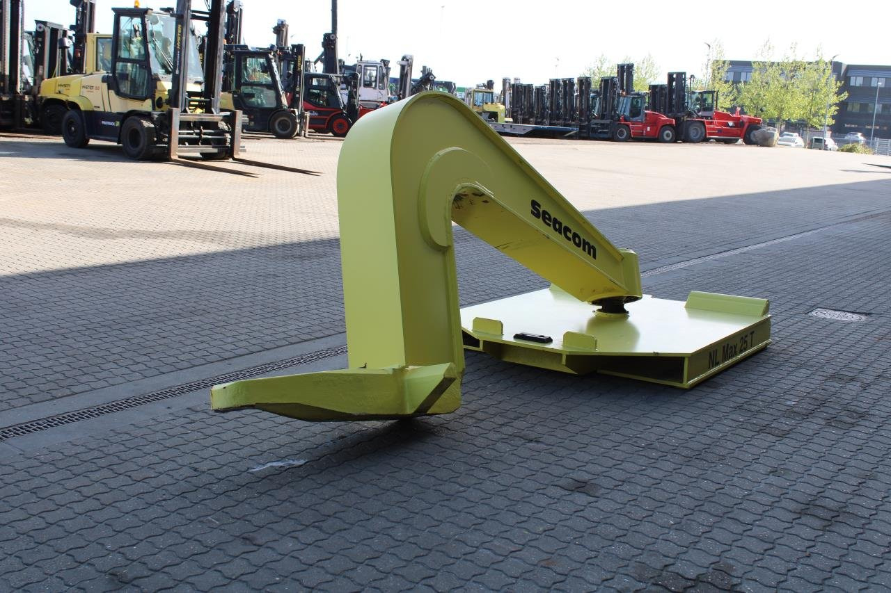 Seacom SEACOM GSH25 - Kikötői berendezés: 3 kép. Seacom SEACOM GSH25 - Kikötői berendezés: 3 kép.