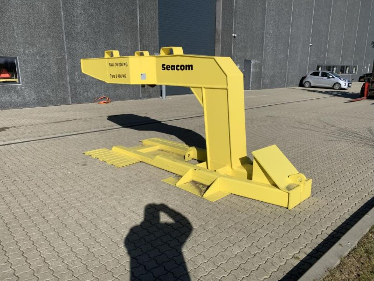 Seacom SEACOM SH36XT - Kikötői berendezés: 2 kép. Seacom SEACOM SH36XT - Kikötői berendezés: 2 kép.