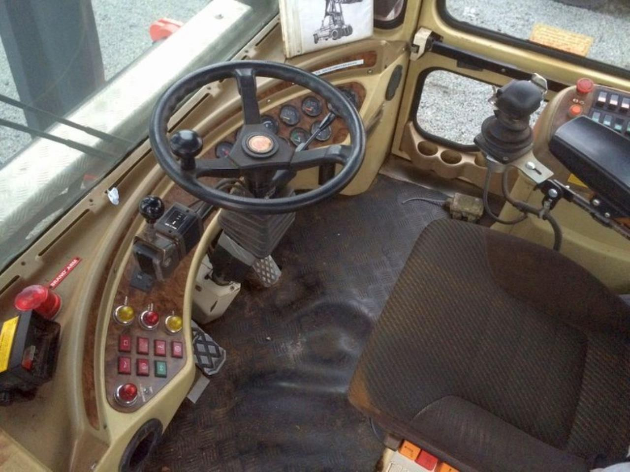 SveTruck TMF 28-21 - Dízel targonca: 4 kép. SveTruck TMF 28-21 - Dízel targonca: 4 kép.