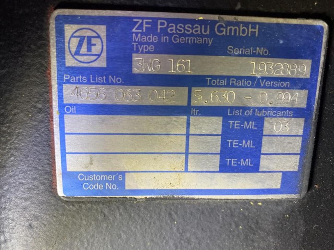 ZF 3WG161 - Erőátvitel - Anyagmozgató gép: 3 kép. ZF 3WG161 - Erőátvitel - Anyagmozgató gép: 3 kép.