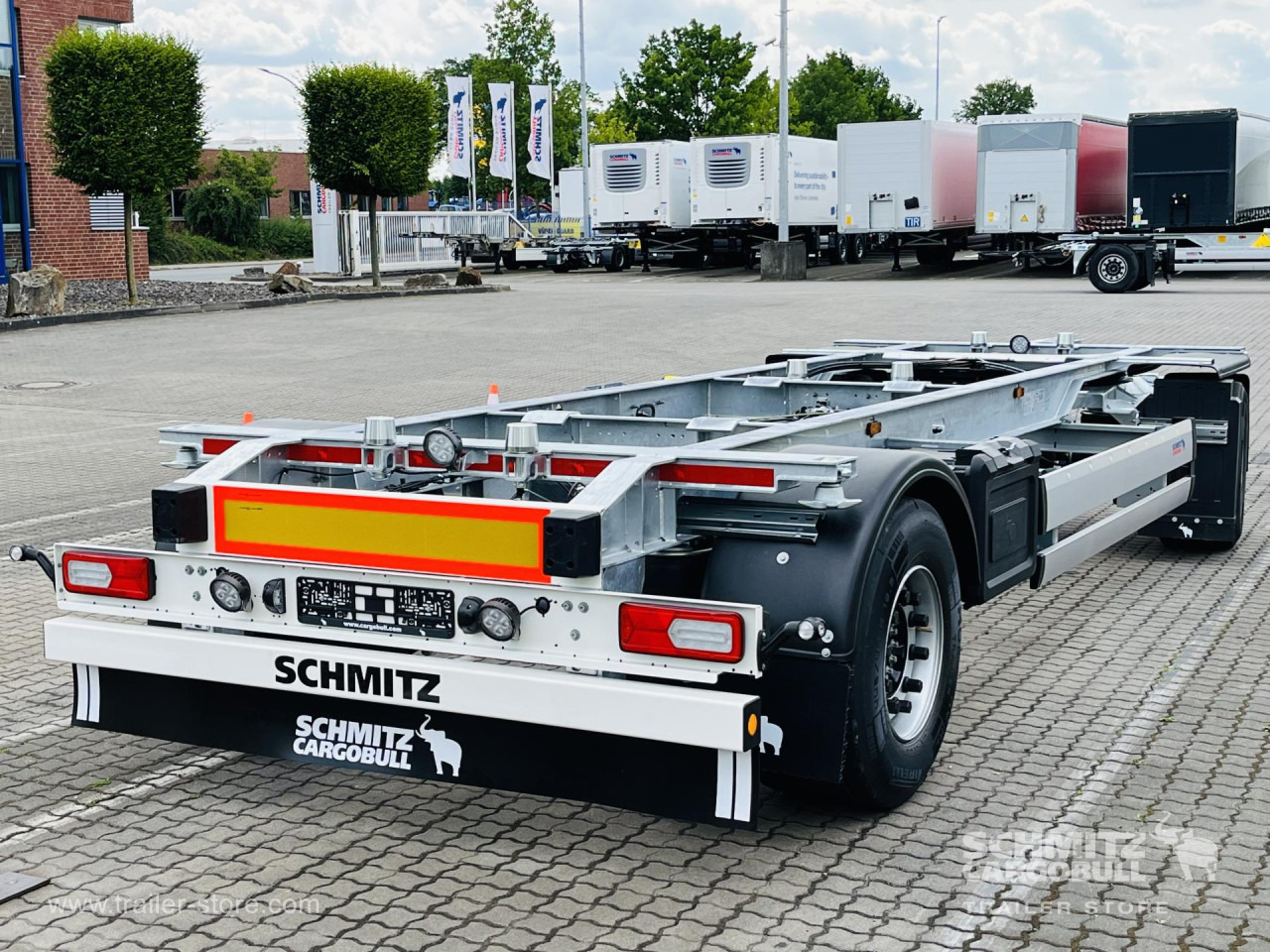 SCHMITZ Anhänger Wechselfahrgestell Maxiausführung - Pótkocsi cserefelépítményes: 1 kép. SCHMITZ Anhänger Wechselfahrgestell Maxiausführung - Pótkocsi cserefelépítményes: 1 kép.
