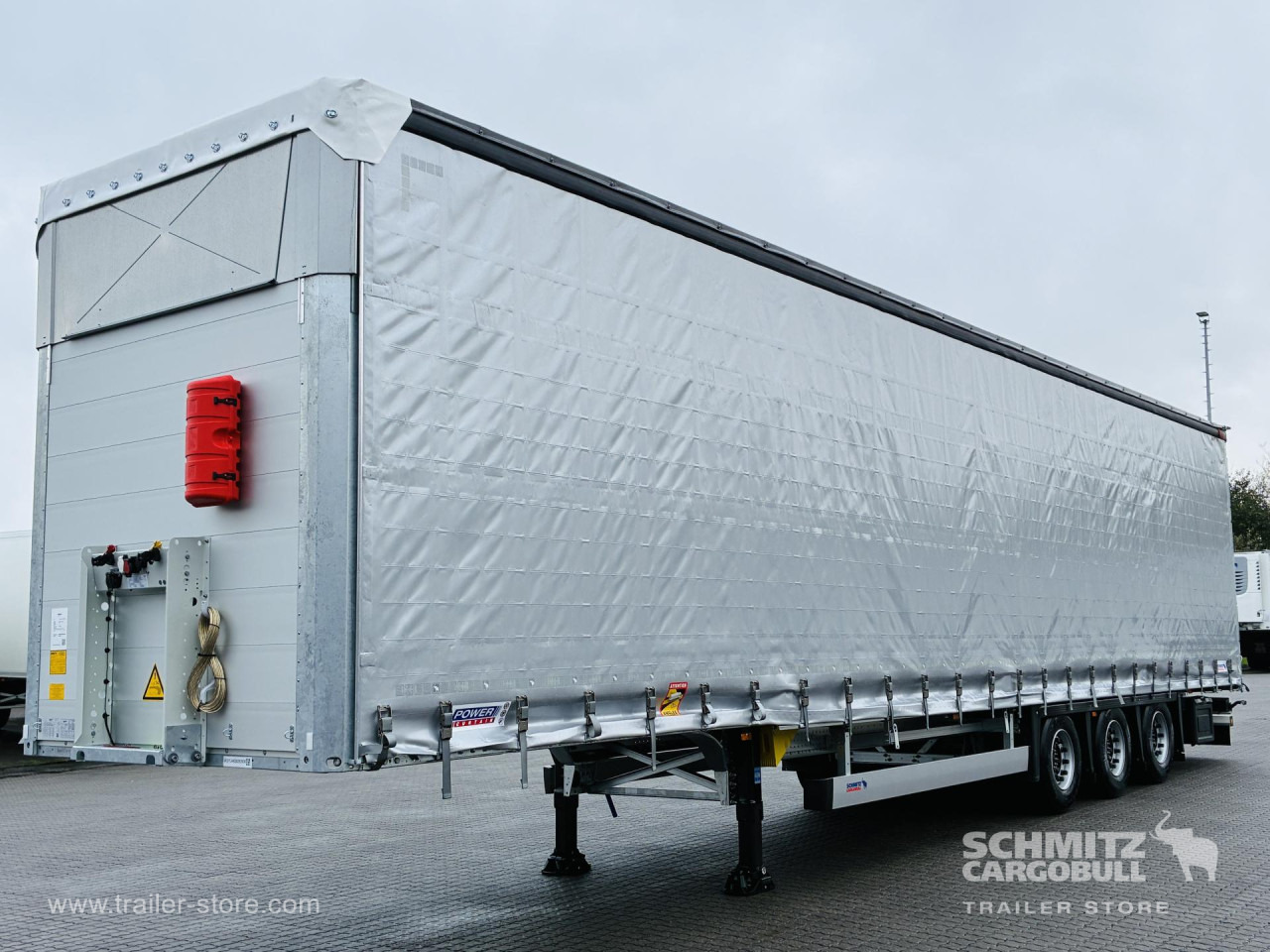 SCHMITZ Auflieger Curtainsider Mega - Ponyvás félpótkocsi: 1 kép. SCHMITZ Auflieger Curtainsider Mega - Ponyvás félpótkocsi: 1 kép.