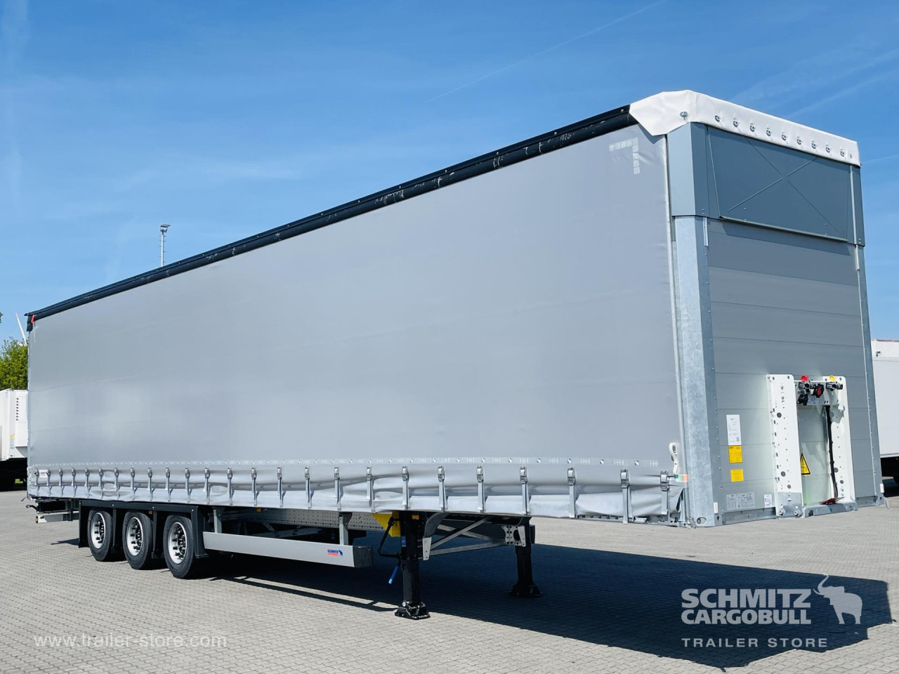 SCHMITZ Auflieger Curtainsider Mega - Ponyvás félpótkocsi: 1 kép. SCHMITZ Auflieger Curtainsider Mega - Ponyvás félpótkocsi: 1 kép.