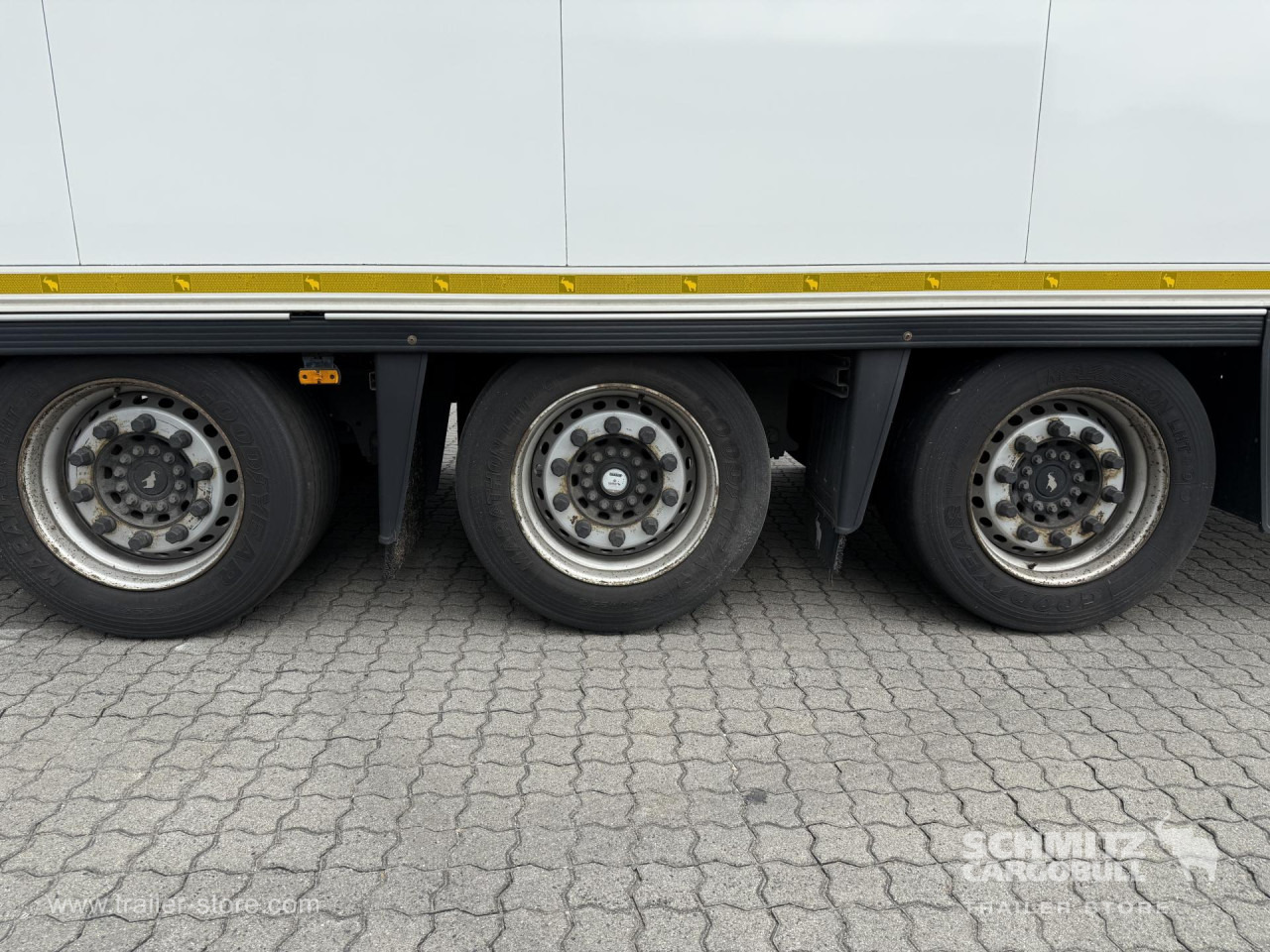 SCHMITZ Auflieger Tiefkühler Mega Double deck - Félpótkocsi hőszigetelt: 5 kép. SCHMITZ Auflieger Tiefkühler Mega Double deck - Félpótkocsi hőszigetelt: 5 kép.