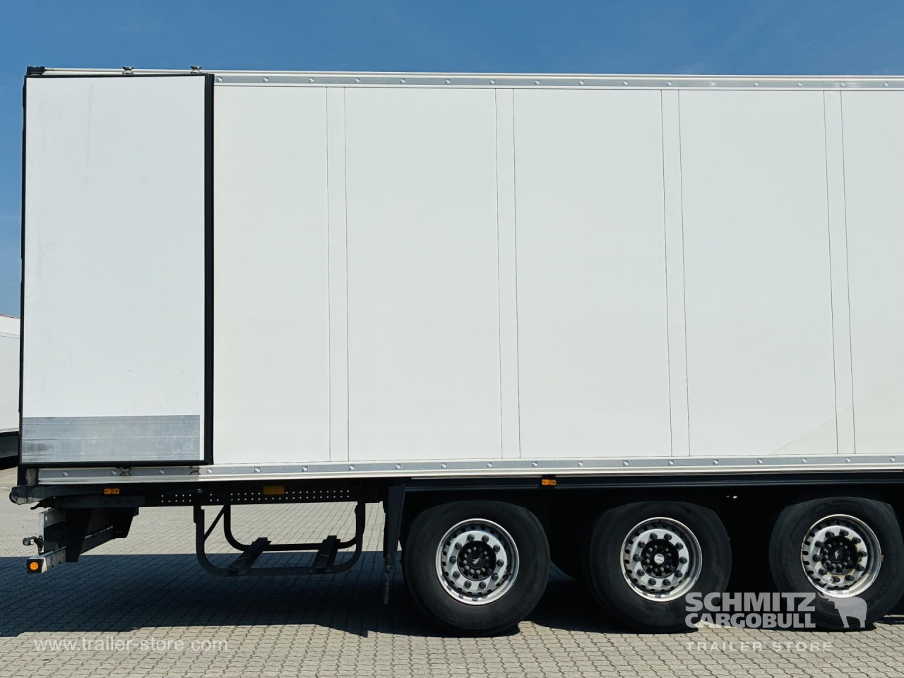 SCHMITZ Auflieger Tiefkühler Standard Double deck - Félpótkocsi hőszigetelt: 2 kép. SCHMITZ Auflieger Tiefkühler Standard Double deck - Félpótkocsi hőszigetelt: 2 kép.