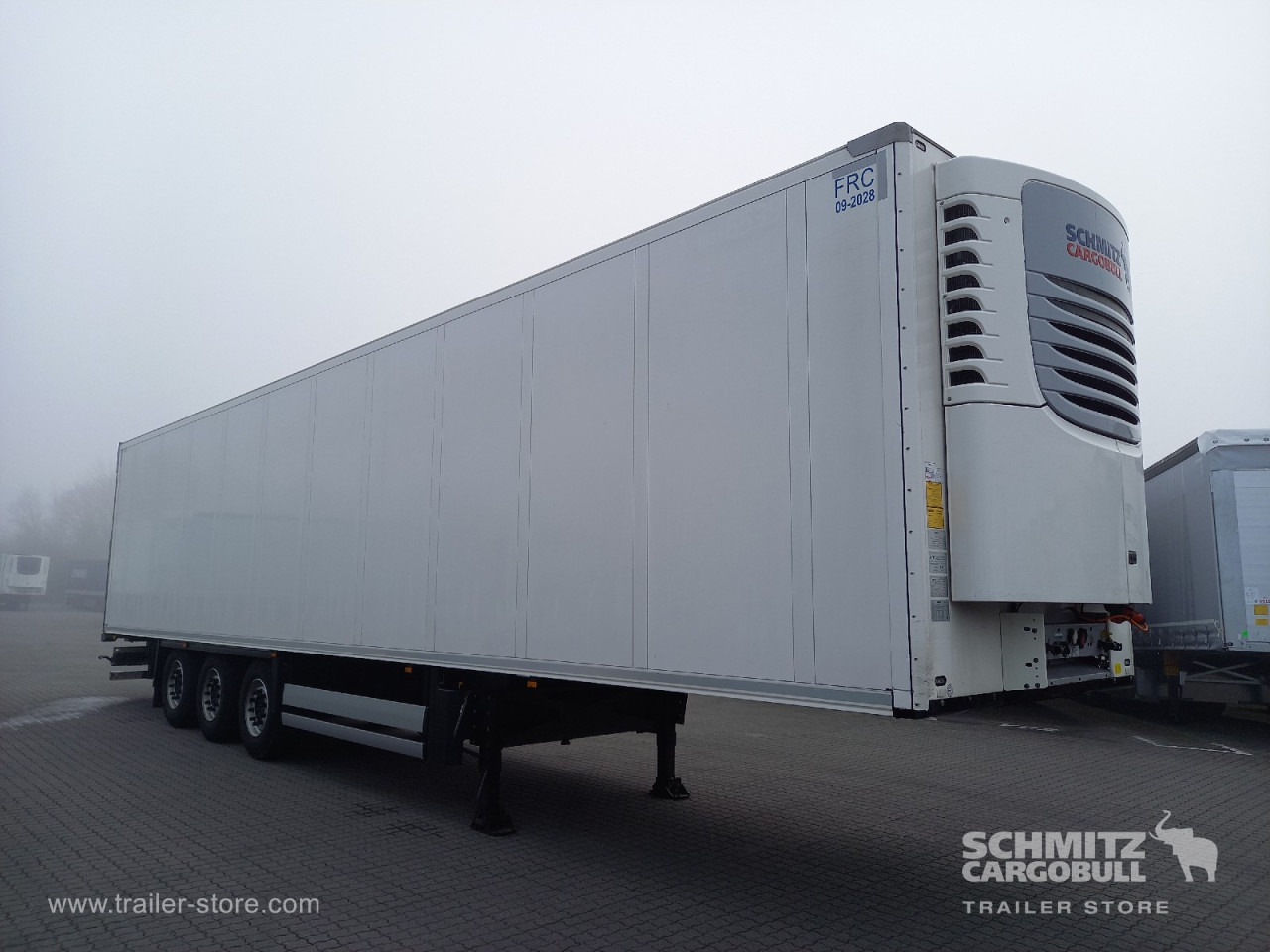 SCHMITZ Auflieger Tiefkühler Standard Double deck - Félpótkocsi hőszigetelt: 1 kép. SCHMITZ Auflieger Tiefkühler Standard Double deck - Félpótkocsi hőszigetelt: 1 kép.