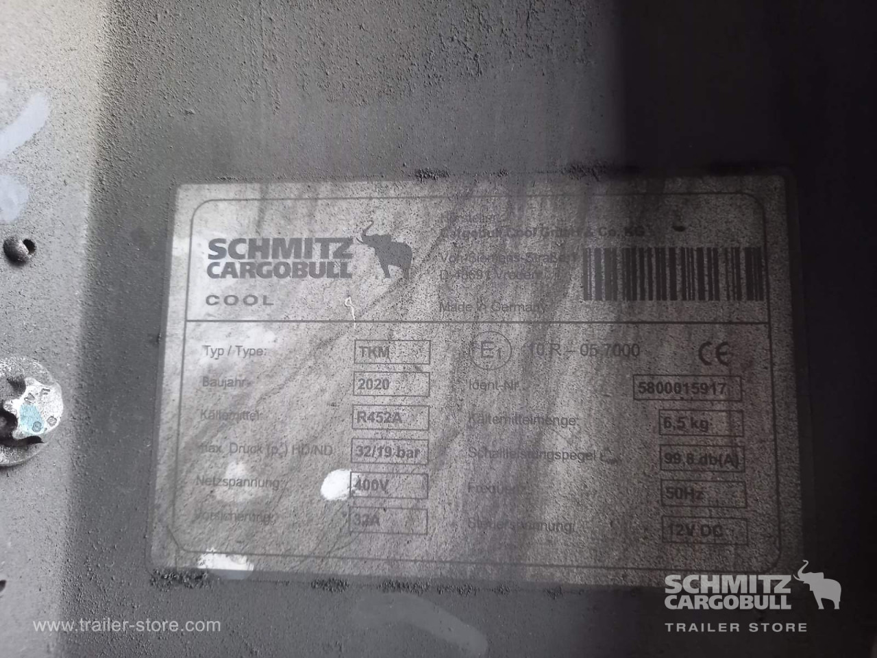 SCHMITZ Auflieger Tiefkühler Standard - Félpótkocsi hőszigetelt: 4 kép. SCHMITZ Auflieger Tiefkühler Standard - Félpótkocsi hőszigetelt: 4 kép.