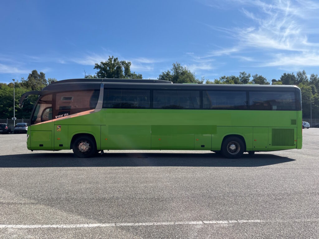 N.1 IRIZAR I6 – Anno 2018 - Távolsági busz: 4 kép. N.1 IRIZAR I6 – Anno 2018 - Távolsági busz: 4 kép.