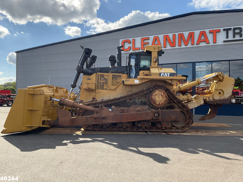 Caterpillar D11 Dozer + Ripper + EPA - Buldózer: 1 kép. Caterpillar D11 Dozer + Ripper + EPA - Buldózer: 1 kép.