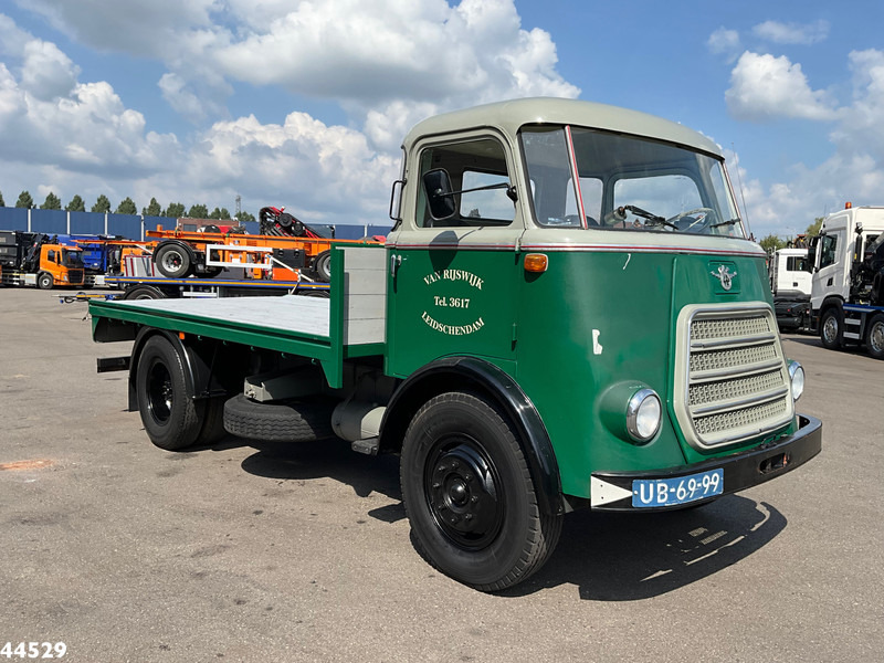 DAF A1600DA360 "Kikker" - Platós teherautó: 2 kép. DAF A1600DA360 "Kikker" - Platós teherautó: 2 kép.