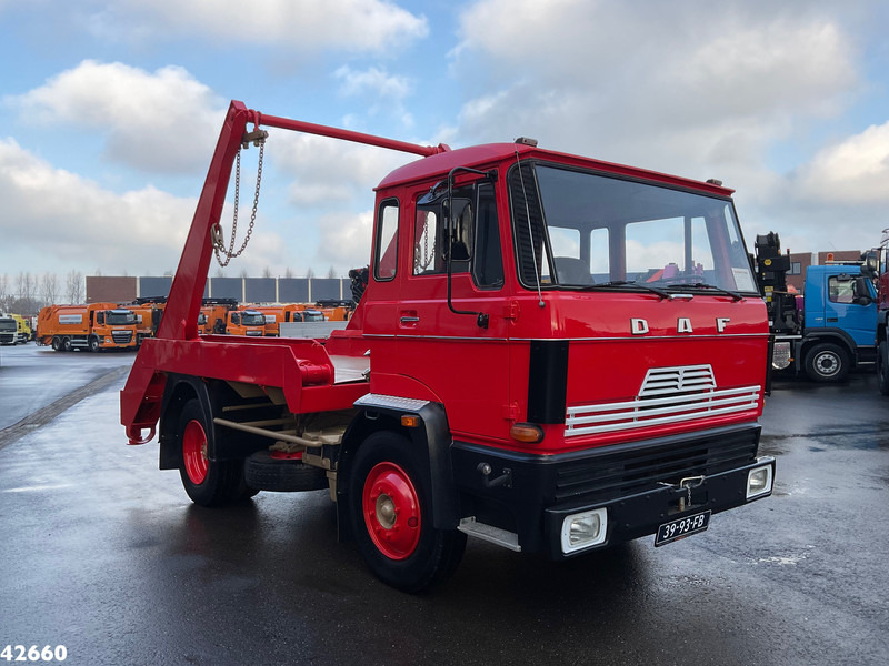 DAF FA 1600 DF 485 14 Ton portaalarmsysteem Oldtimer - Konténerszállító: 5 kép. DAF FA 1600 DF 485 14 Ton portaalarmsysteem Oldtimer - Konténerszállító: 5 kép.